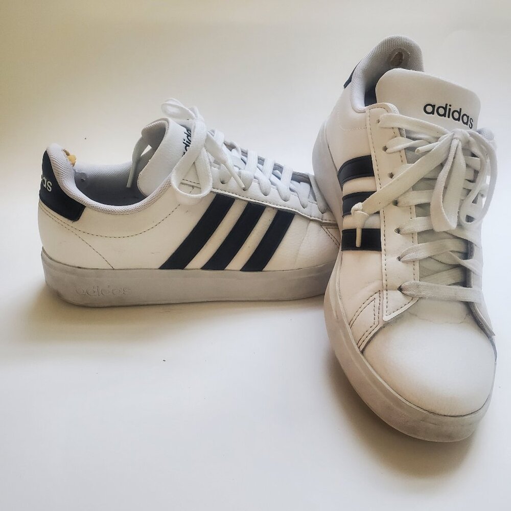 Adidas Grand Court 2.0 Sneaker - White/Black - Size 7.5